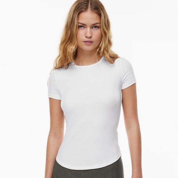 Sunday Best Bliss Hip T-Shirt - Picture 9 of 12